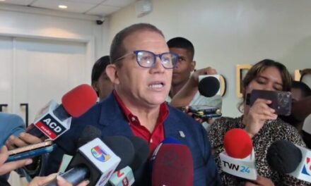 Opositores dicen «no hay avances» en 100 días de Gobierno del 2do mandato de Abinader