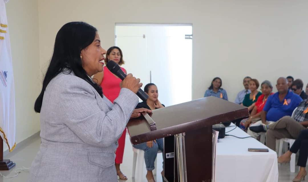 La Gobernación de María Trinidad Sánchez ofreció la conferencia «Vivir Sin Violencia es Posible»
