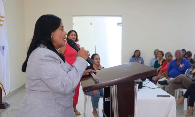 La Gobernación de María Trinidad Sánchez ofreció la conferencia «Vivir Sin Violencia es Posible»
